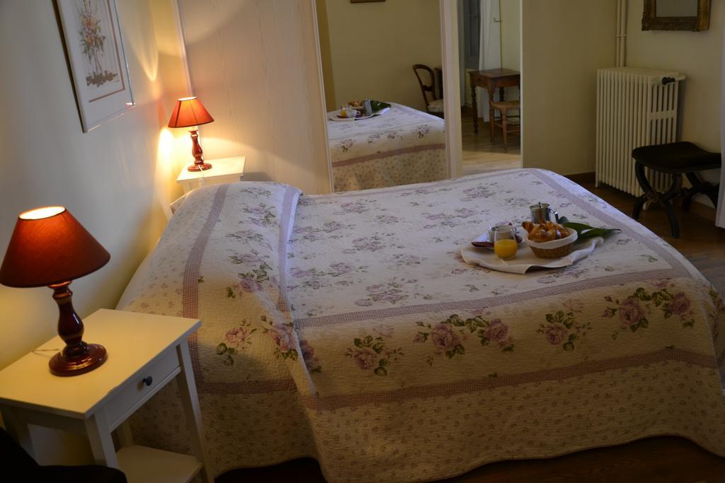 Hotellerie De L'Esplanade Rians  Rom bilde